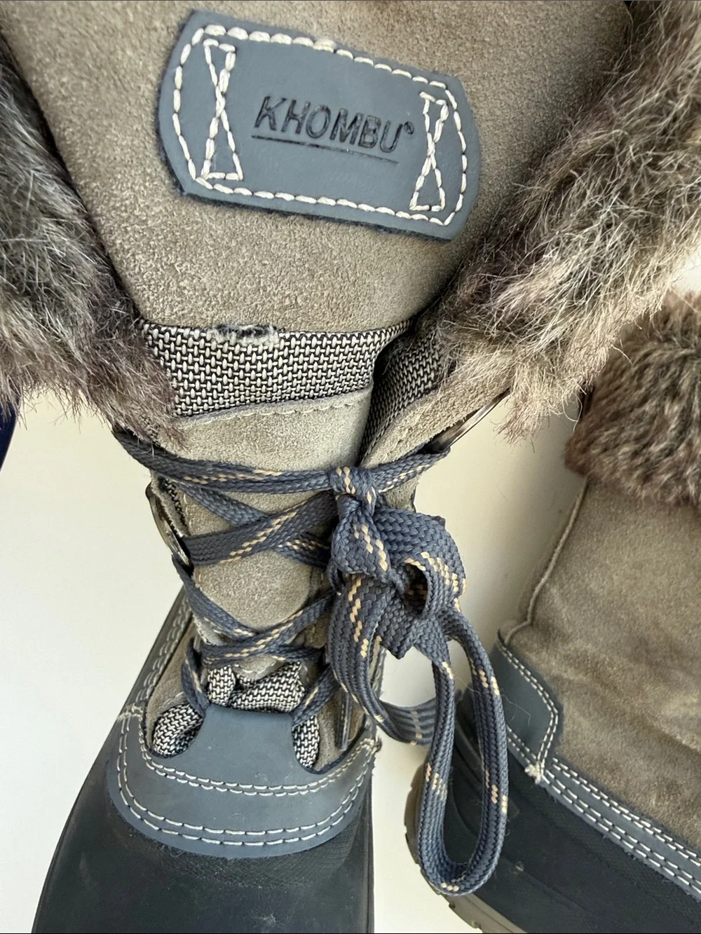 KHOMBU Women's Insulated Faux-Fur Winter Boots - Gray/Black